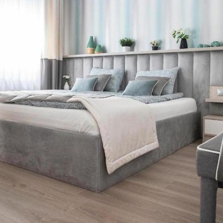 Budapest Revay Apartments מראה חיצוני תמונה