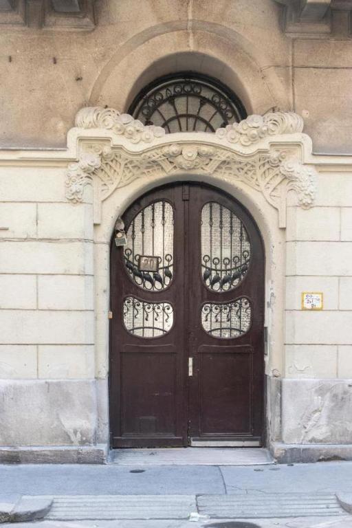 Budapest Revay Apartments מראה חיצוני תמונה