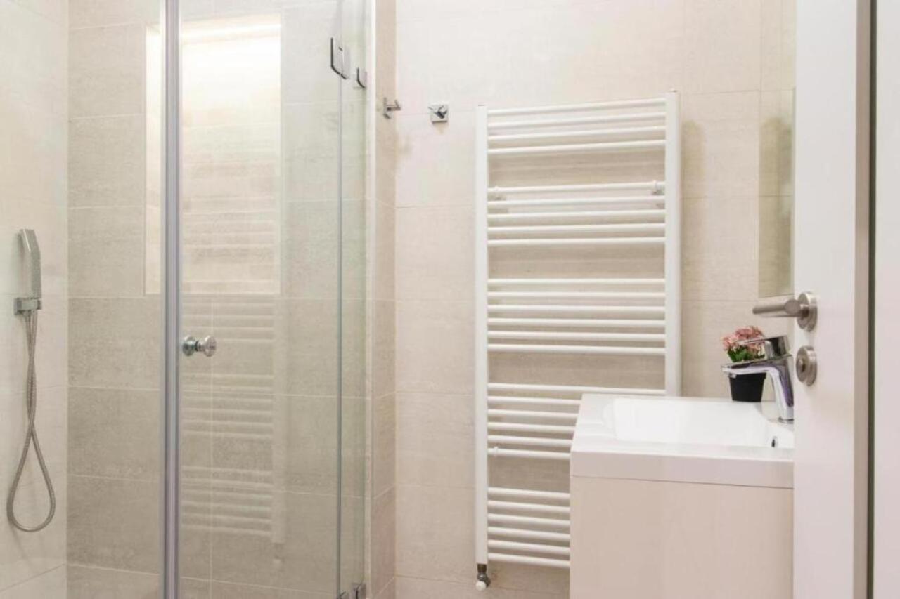 Budapest Revay Apartments מראה חיצוני תמונה
